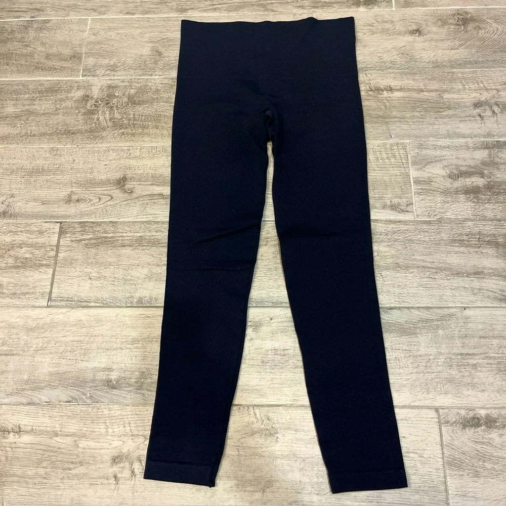SPANX Leggings Women’s Size Small Black Print Look at‎ Me Now Seamless Cropped